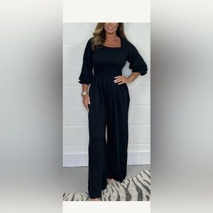 Chic Black Wide-Leg Jumpsuit